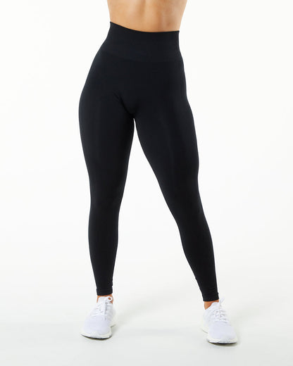 Pericic High-Rise Classical Scrunch Seamless Amplify Leggings