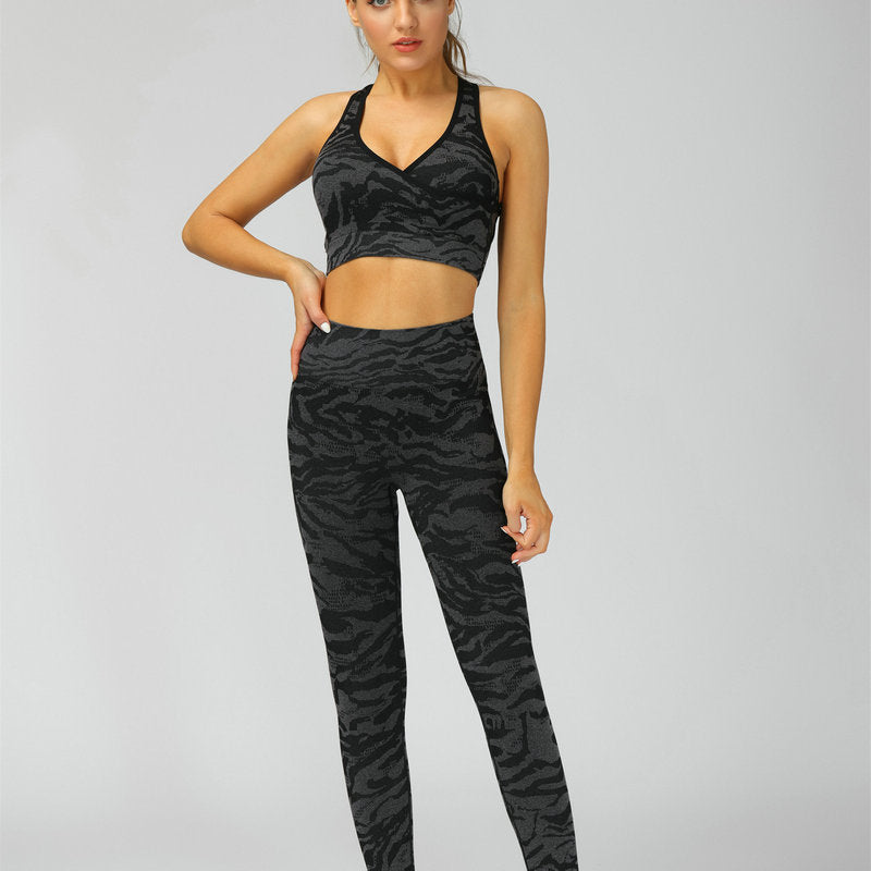 Pericic Adapt Camo Seamless Yoga Set