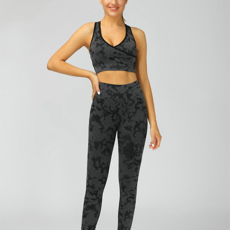 Pericic Adapt Camo Seamless Yoga Set